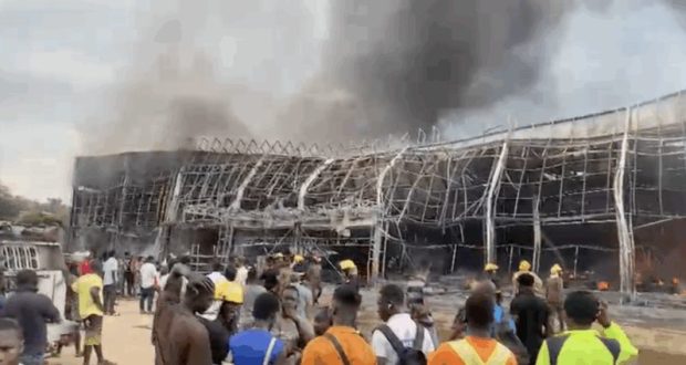 Kumasi’s China City Mall is destroyed by fire, destroying buildings and merchandise.