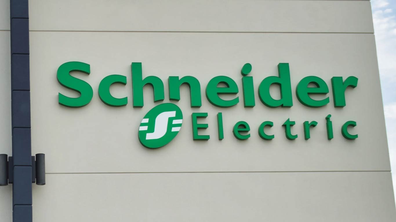 Global Companies Show Rising Confidence in Carbon Credits but Call for Policy Clarity, Schneider Electric Reports