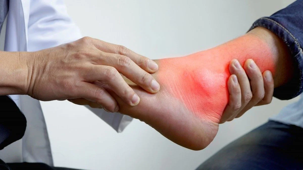 Health Tips : कुछ ही दिनों में यूरिक एसिड होगा कंट्रोल, आज़माएं ये असरदार आयुर्वेदिक ड्रिंक