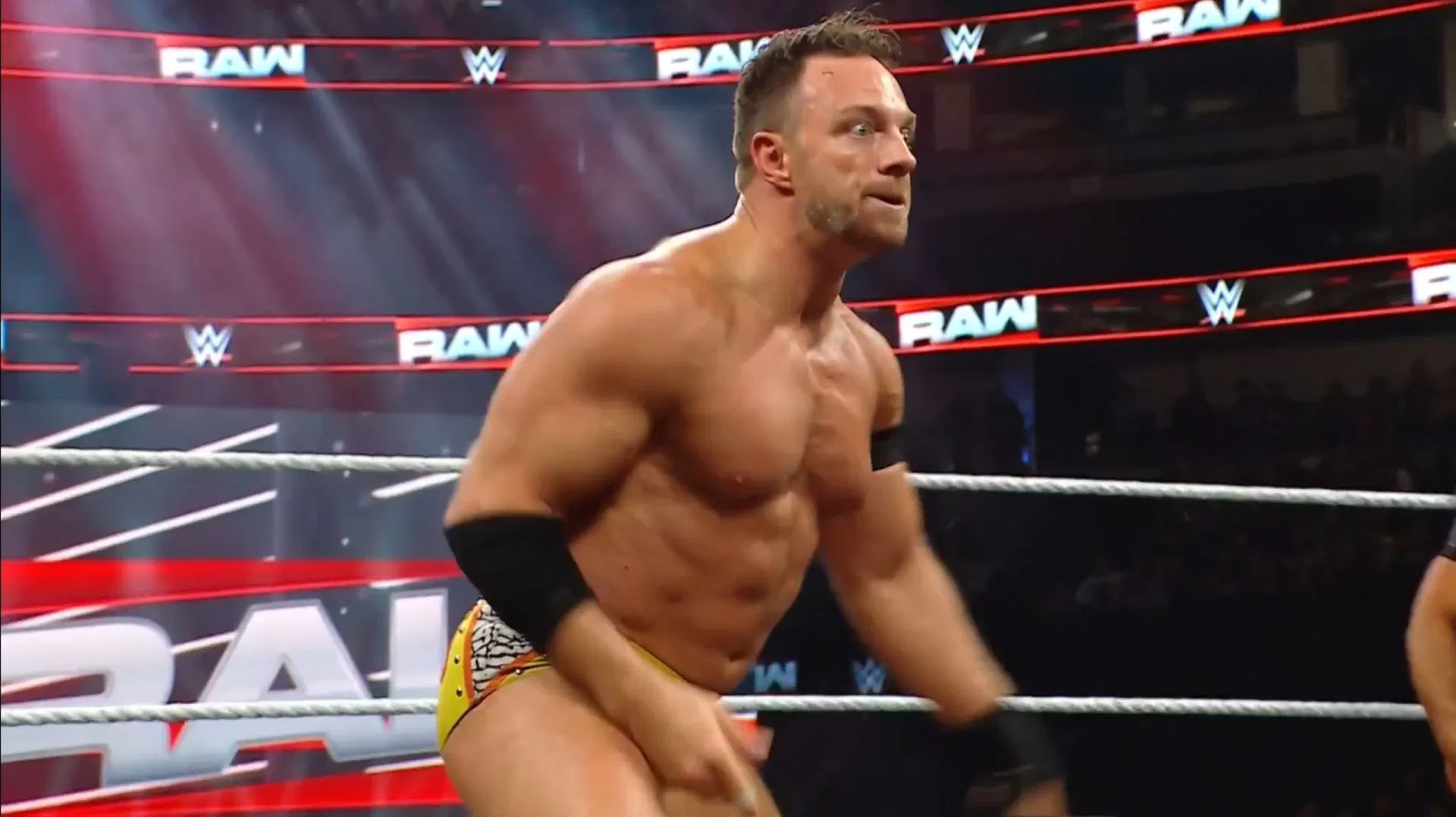 3 Mistakes WWE made on RAW before Saturday Night's Main Event