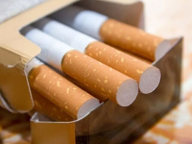No tax stamps on 81.01pc of cigarette brands available at retail outlets, says a survey