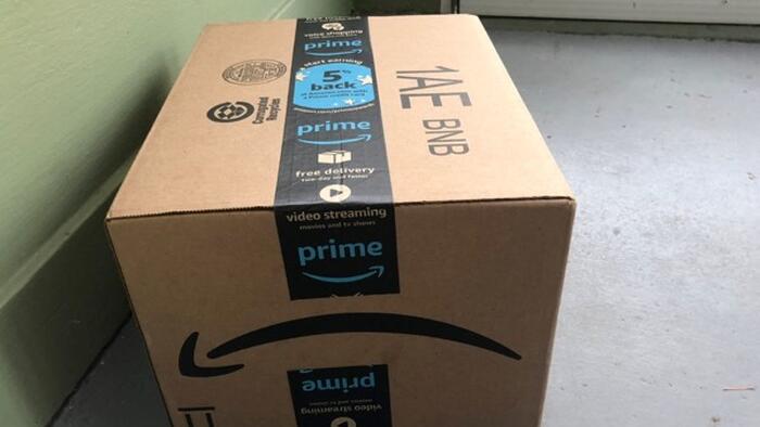 Sliding Cardboard Box Sales Sets Off Economic Alarm Bells Ahead Of Holiday Shopping Season