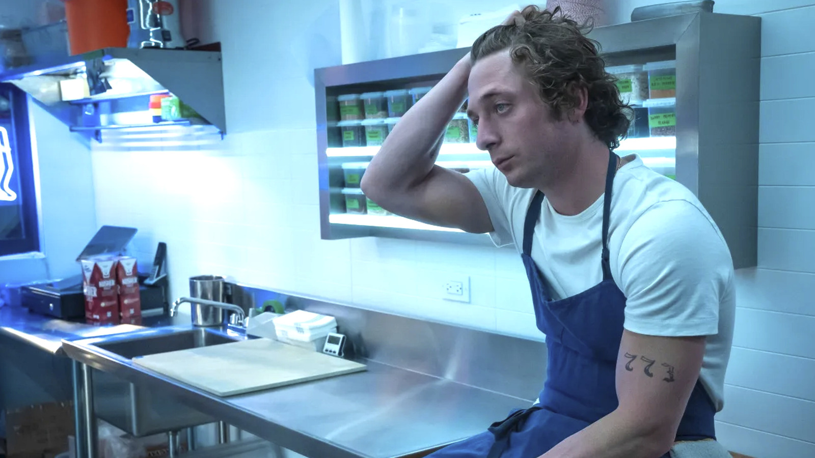 Is Jeremy Allen White Leaving The Bear? Here's What We Know
