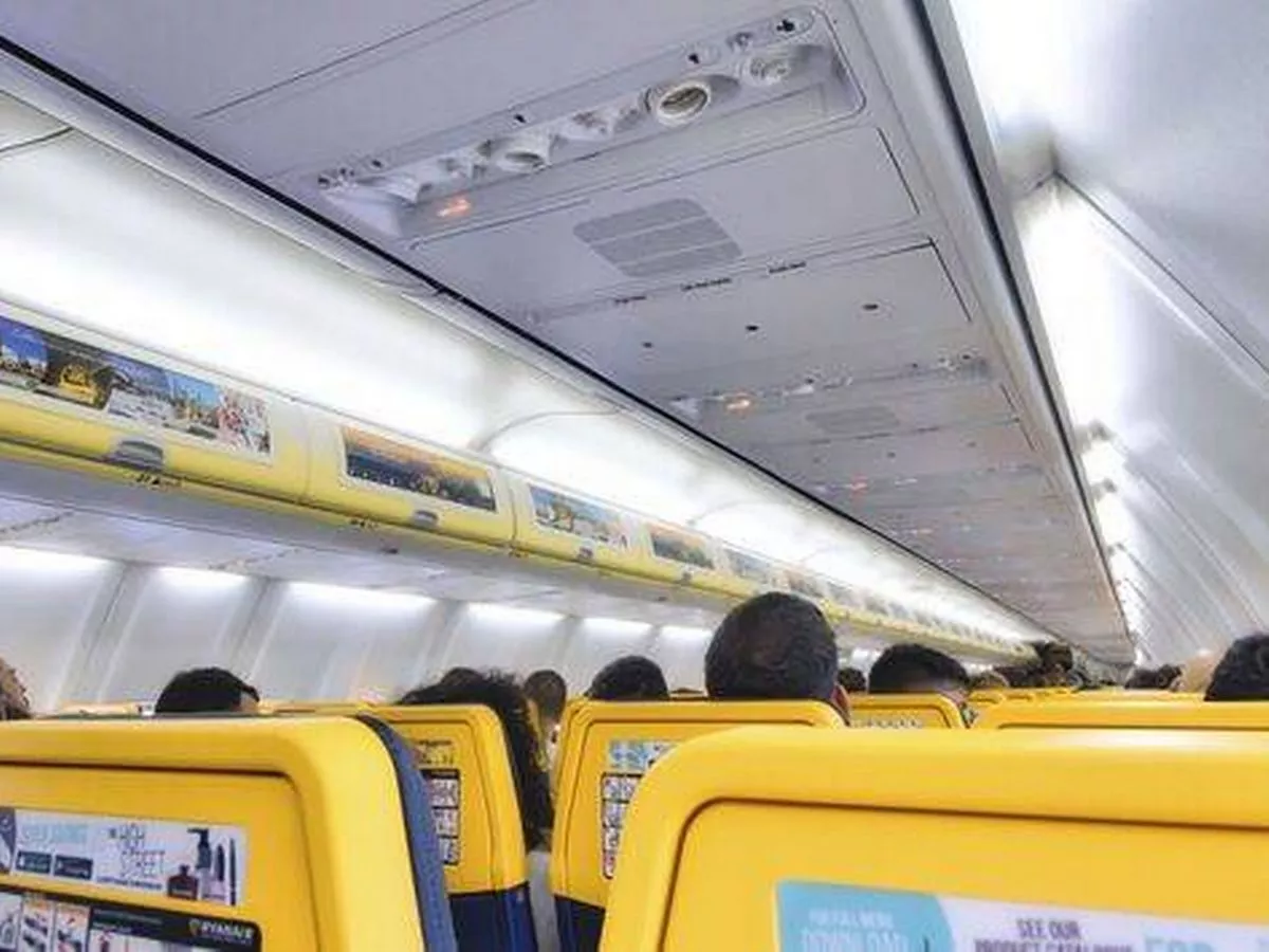 I asked travel experts the worst area to sit on a plane — they all said to avoid 1 spot