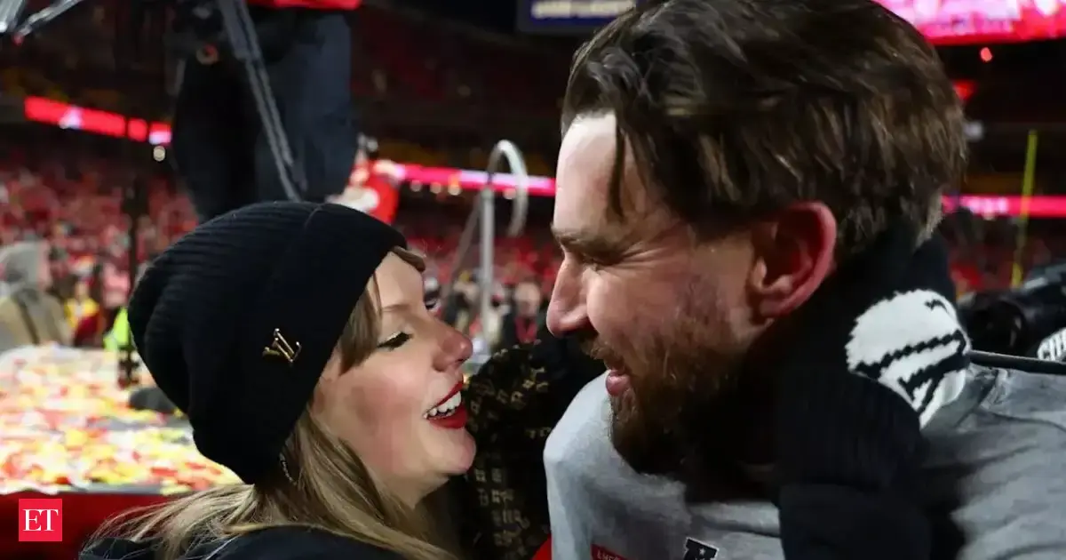 Taylor Swift attends Chiefs game with Brittany Mahomes as Travis Kelce scores touchdown against Commanders