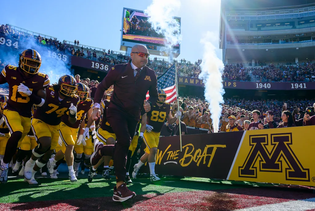Gophers flip lineman from Wazzou