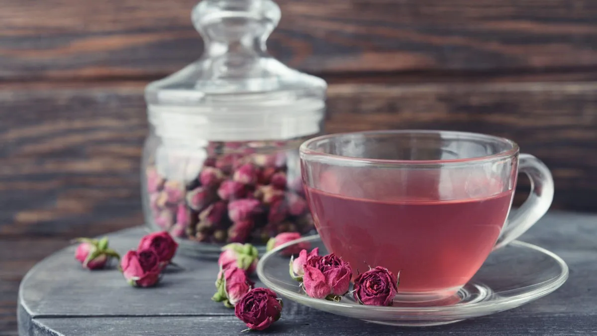 Herbal Tea For Health : डाइट में शामिल करें गुलाब की चाय, मिलेगा स्लिम फिगर और रिलैक्स माइंड