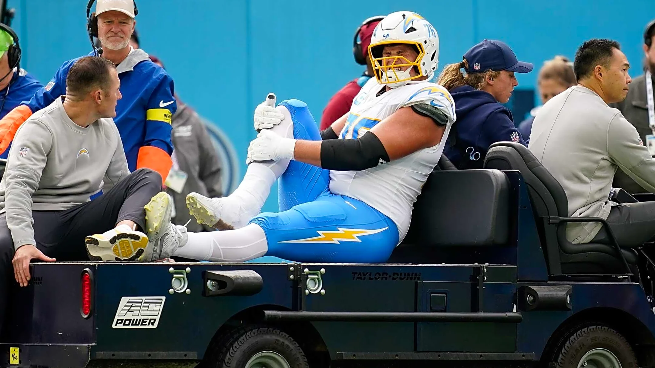 Los Angeles Chargers Get Devastating New On Joe Alt After Reinjury To Ankle