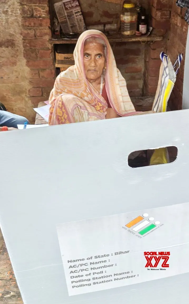 Home Voting for 85+ Elderly Voter during Bihar Assembly Election #Gallery
