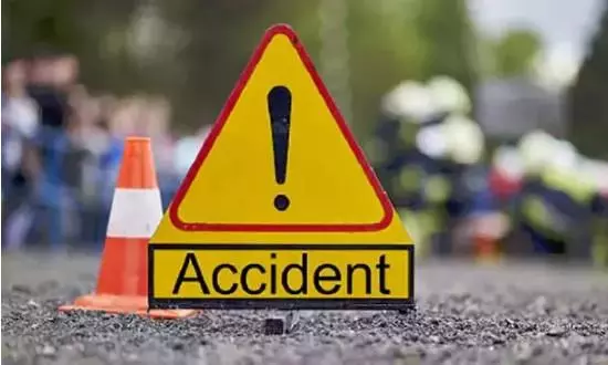 10 Women Hurt as Auto Overturns in Suryapet