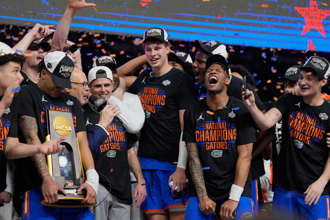 Where to watch #3 Florida vs. #13 Arizona basketball tonight on free streams, TV