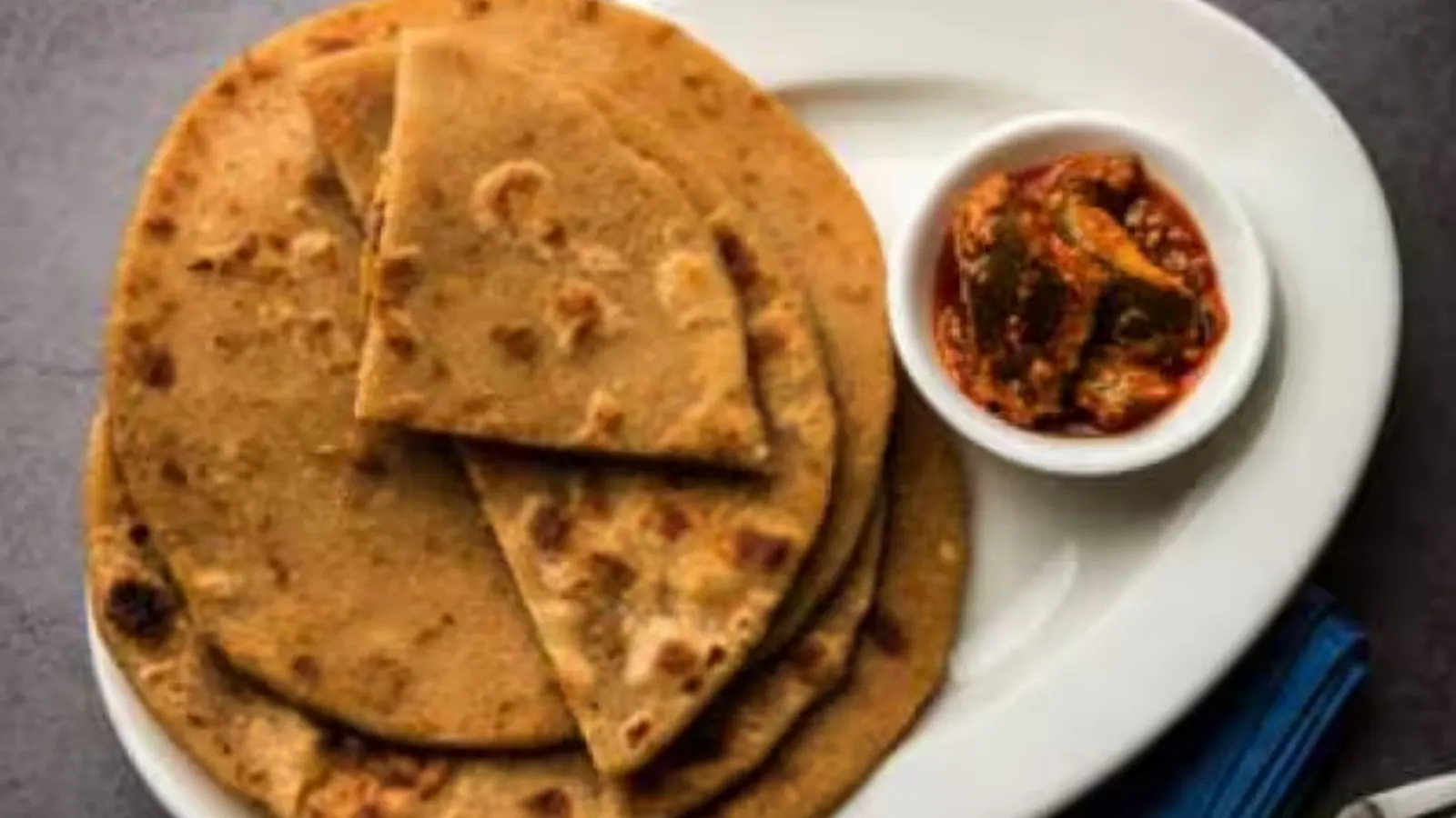 Sattu Paratha Recipe: Try This Winter Special Breakfast, Spicy And Packed With Flavour!