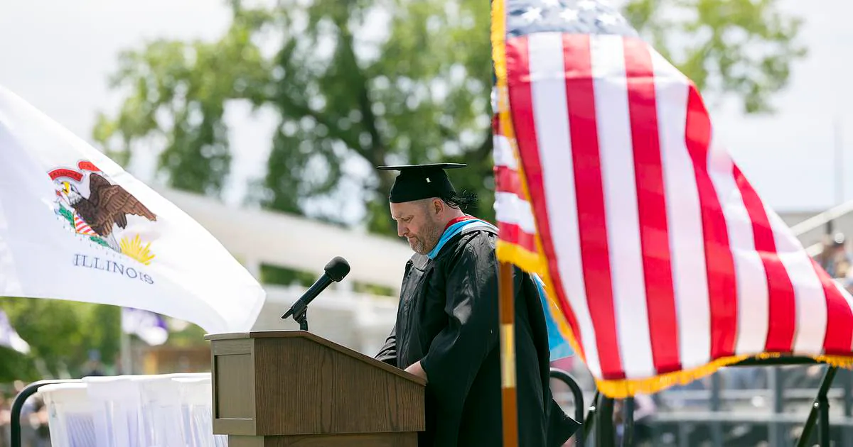 Rock Falls schools 2025 graduation rate surpasses Sterling, Dixon and states record breaking high