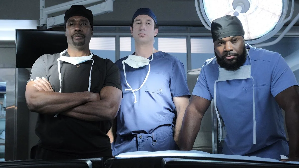 Morris Chestnut Says He ‘Still Can’t Believe’ Former Co-Star Malcolm-Jamal Warner Is ‘No Longer Here’ | Video