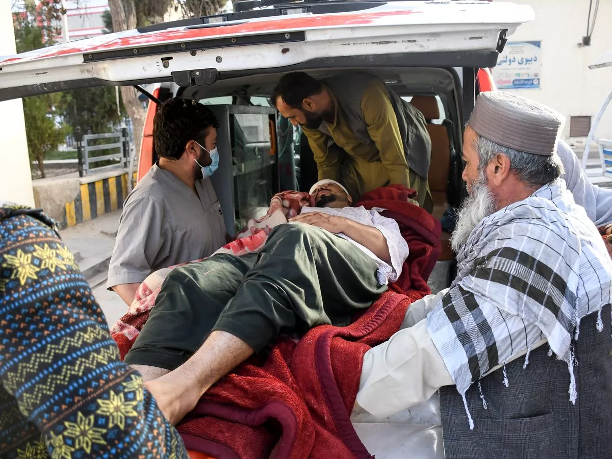 At least 20 dead and hundreds injured in massive earthquake