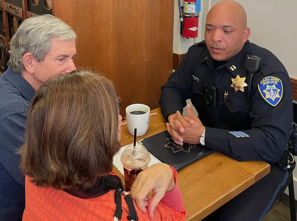 Concerns heard at Oakland 'Coffee with a Cop' event