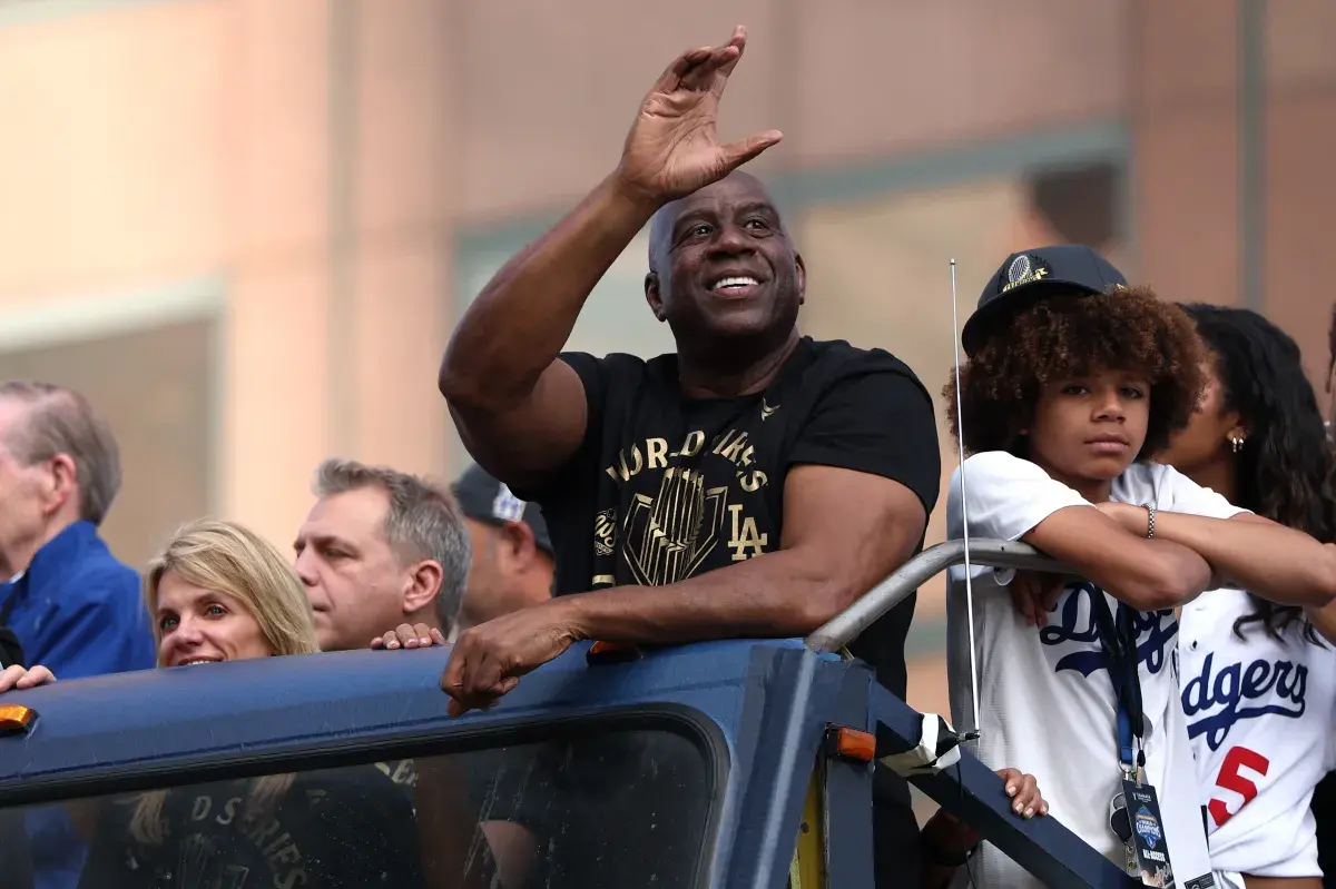 Magic Johnson Praises Blue Jays Fans After World Series