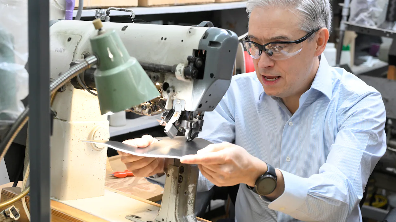 Champagne promises a budget with something for all Canadians — even the opposition