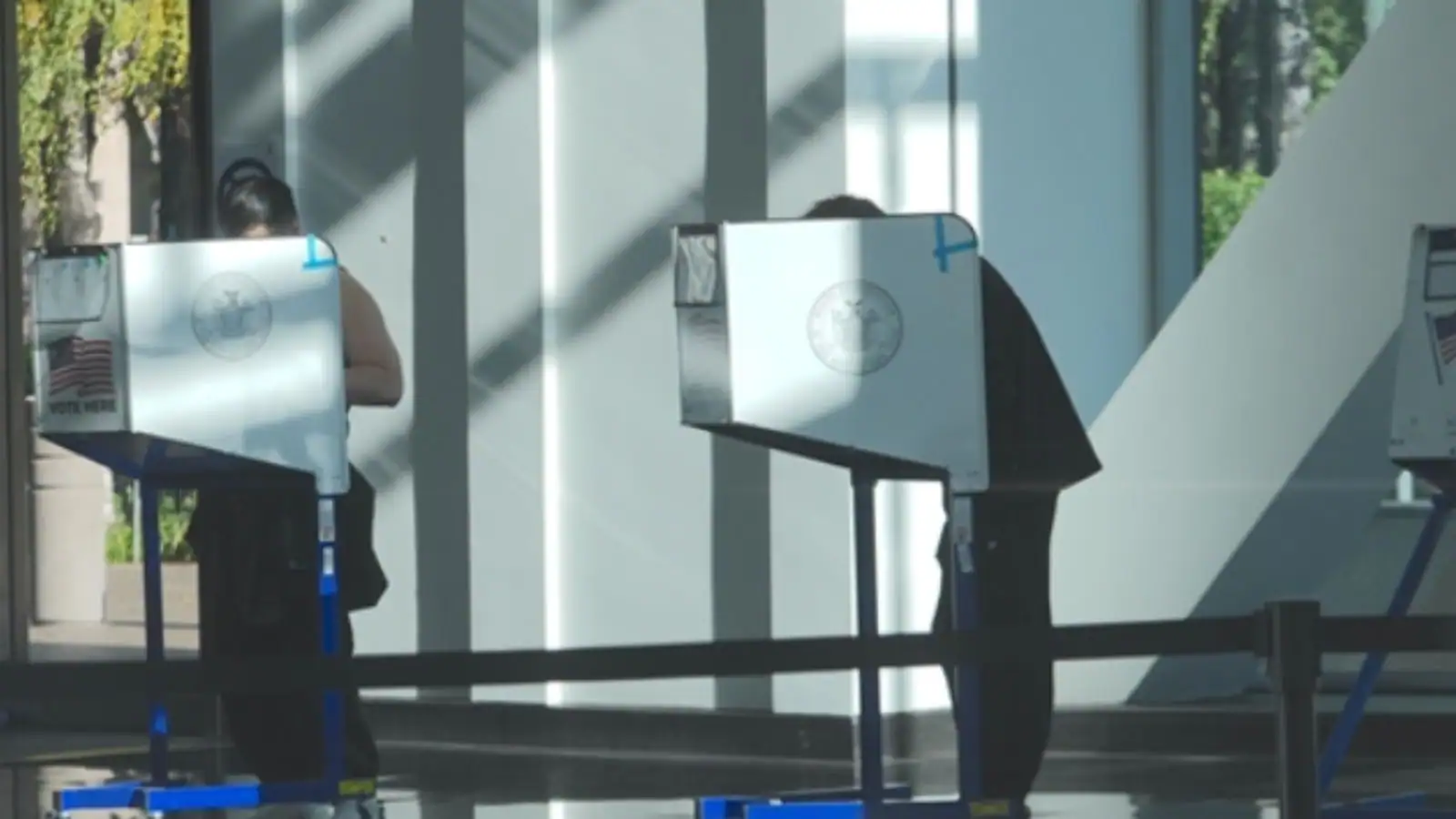 Bomb Threats Close Polling Stations During New Jersey Governor Elections