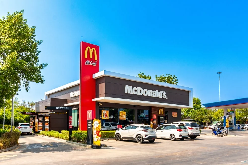 McDonald's Q3 Preview: Report Shows Visitor Slump - Can Value Meals, Monopoly Help Guidance?