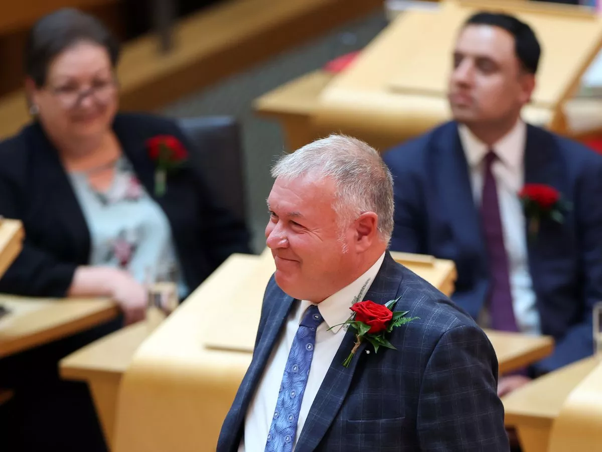 Lanarkshire bank closures raised at Holyrood