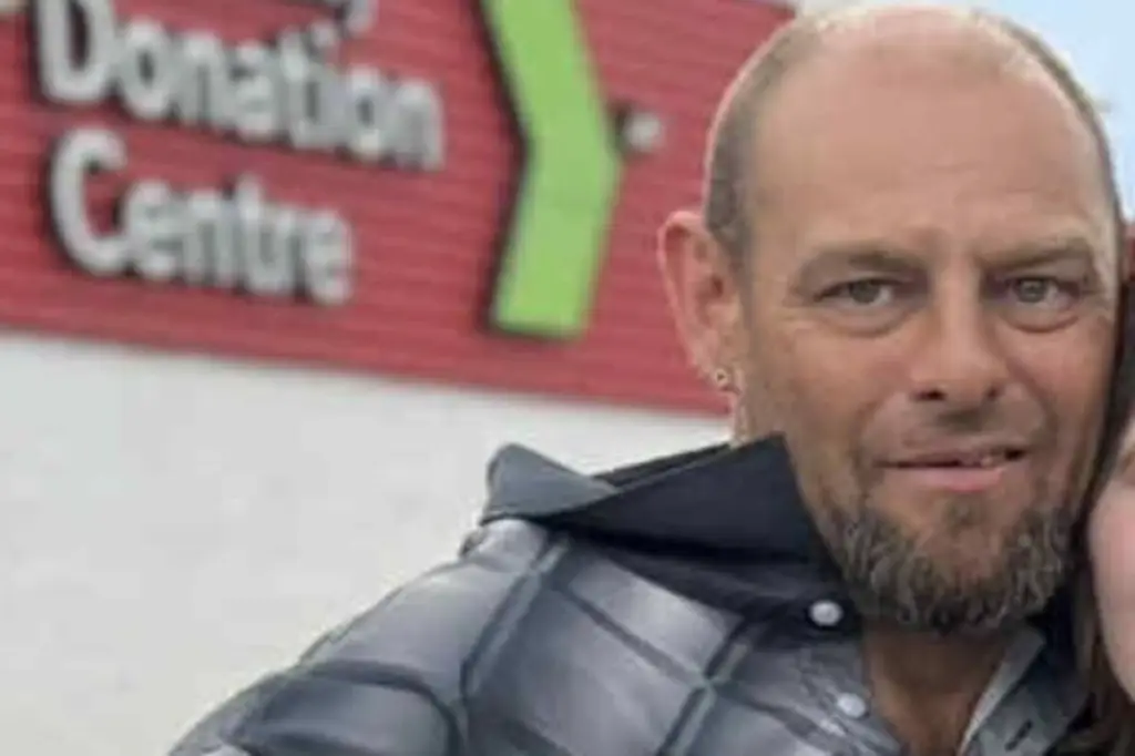 Kelowna police search for missing 46-year-old man