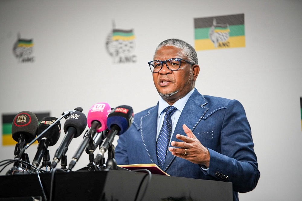 Mbalula urges arrests of those implicated in Madlanga Inquiry