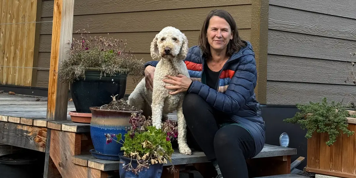 Free in a Tiny Home in Her Parents' Backyard