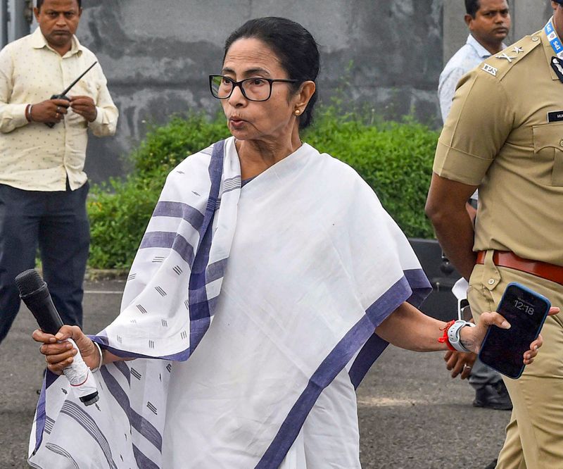 West Bengal’s electoral roll revision: A battleground for 2026 Assembly polls