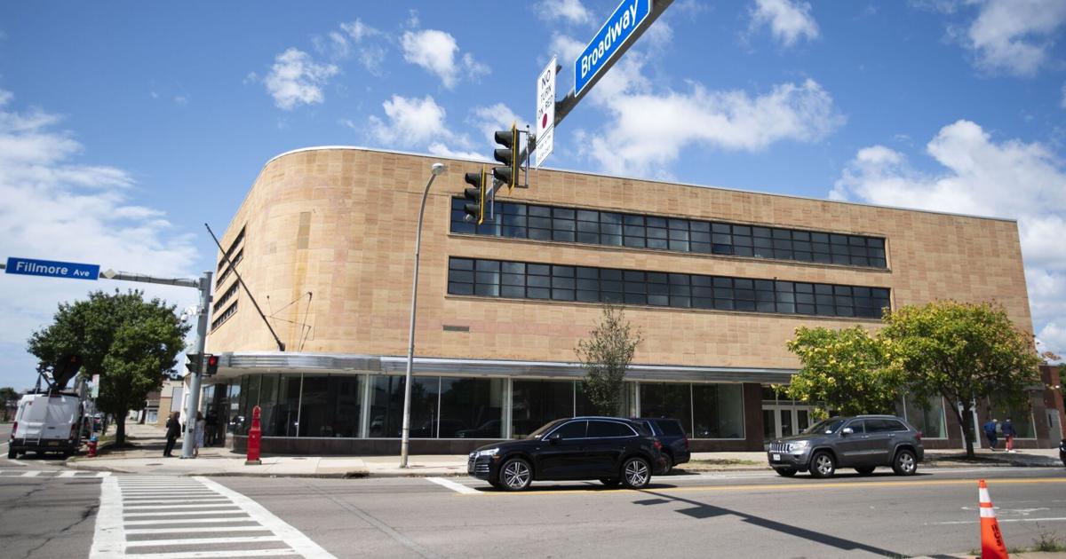 City seeks state grants for renovation projects in two areas