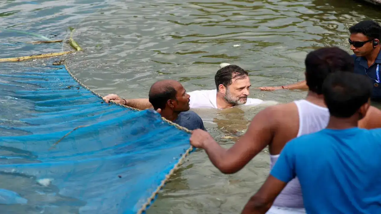 From Campaign to Catch: Rahul Gandhi Goes Fishing in Poll-Bound Bihar - Watch Video