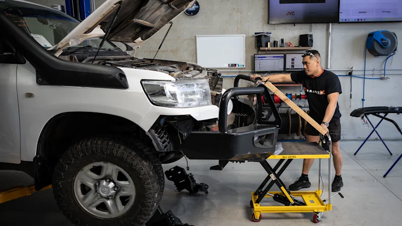 Why does western Sydney love big cars?