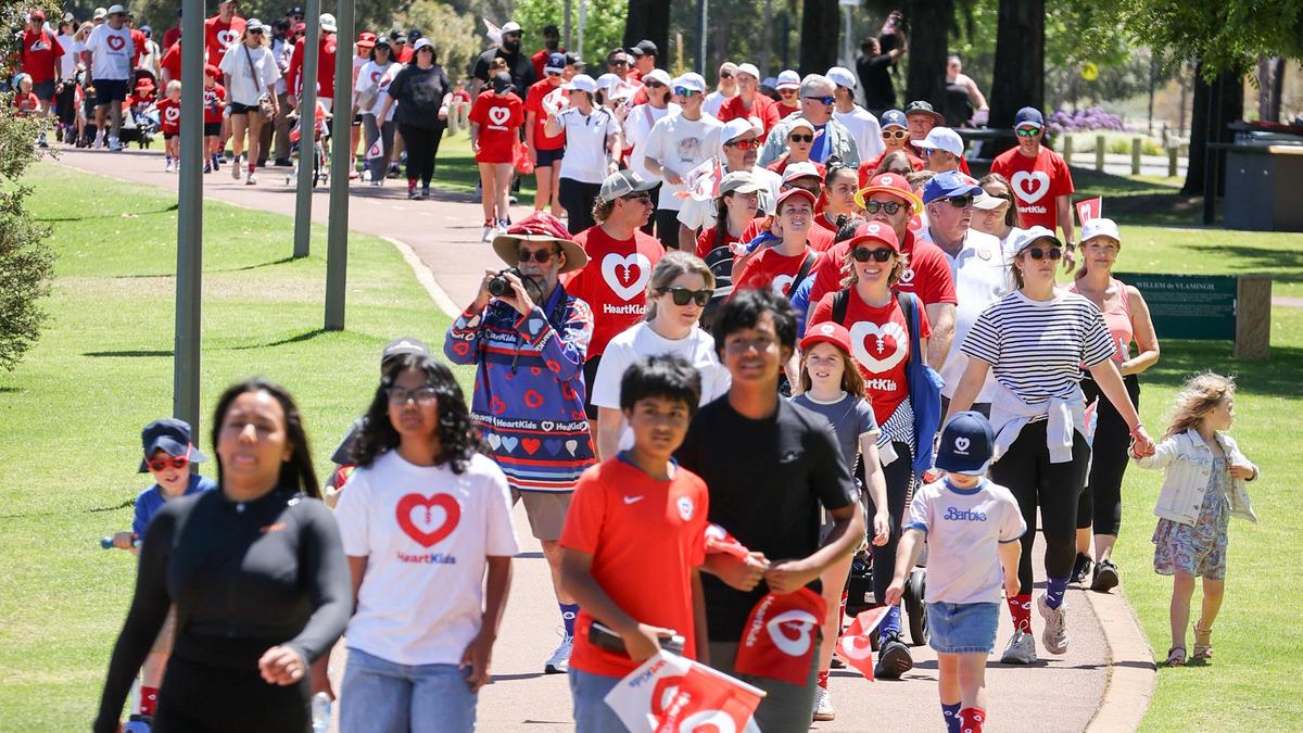 Record turnout for annual charity walk to support families dealing with childhood-onset heart disease