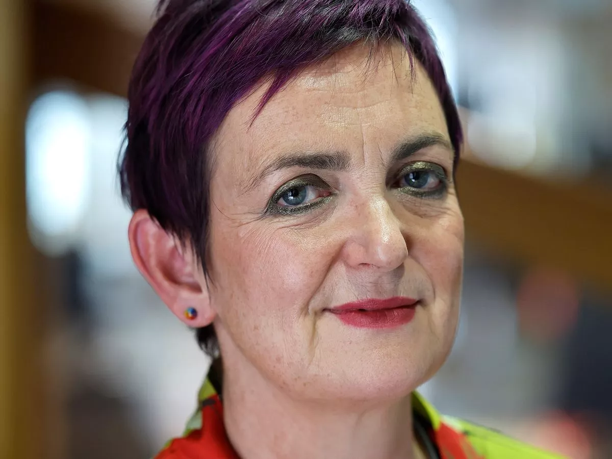 MSP hails number of free bus journeys made by young people from West Lothian