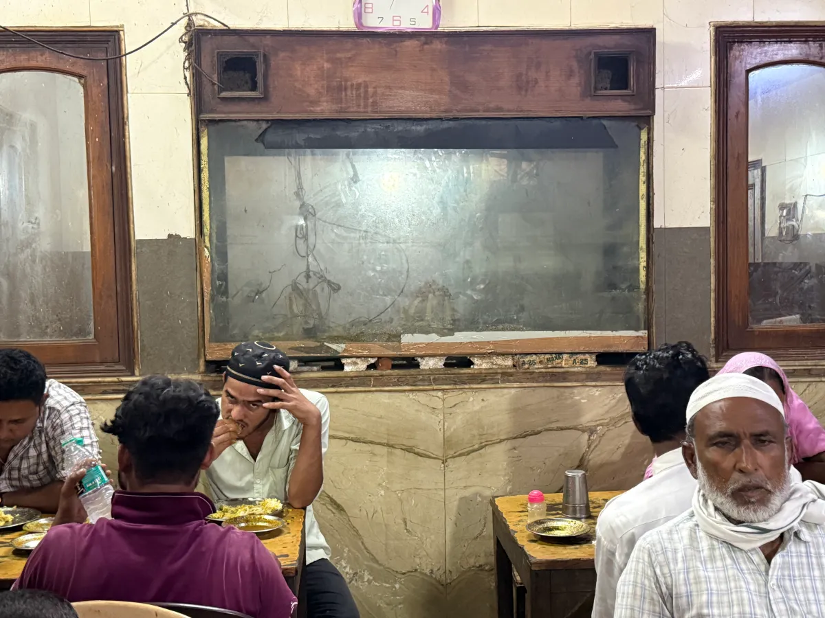 City Walk – Gali Khan Khana, Old Delhi