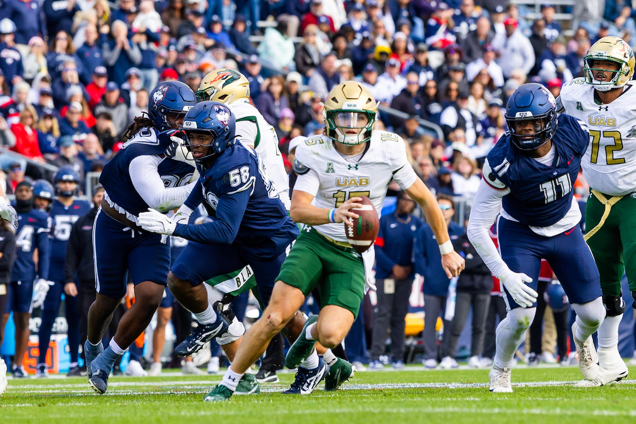 How UAB will handle QB position following loss at UConn