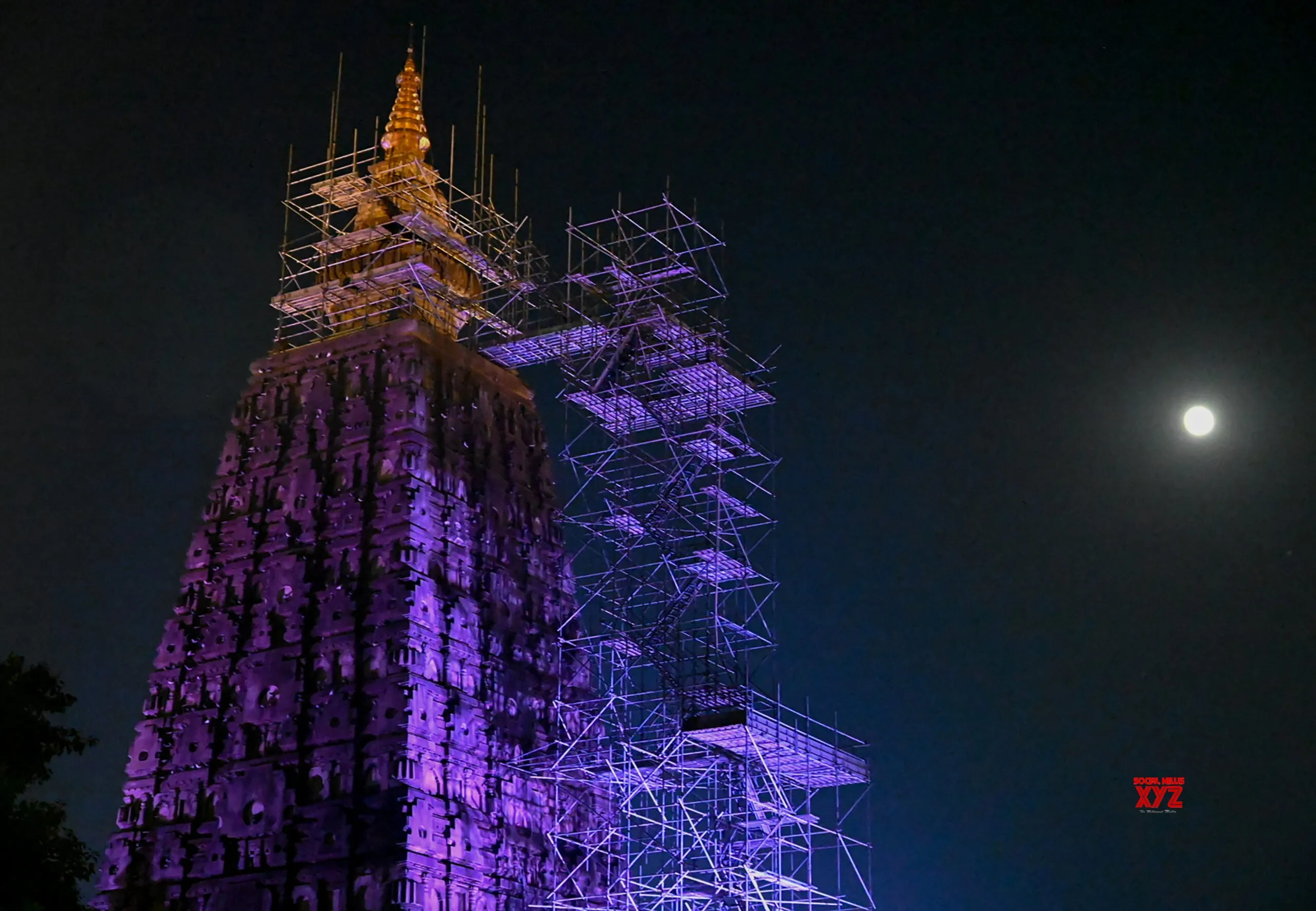 Gaya: Mahabodhi Temple Illuminated on Kartik Purnima #Gallery