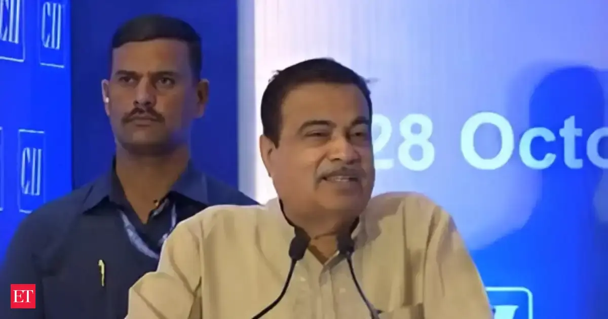 Nitin Gadkari sets target of 5 lakh jobs in 5 yrs in Vidarbha before industry body; says it's achievable