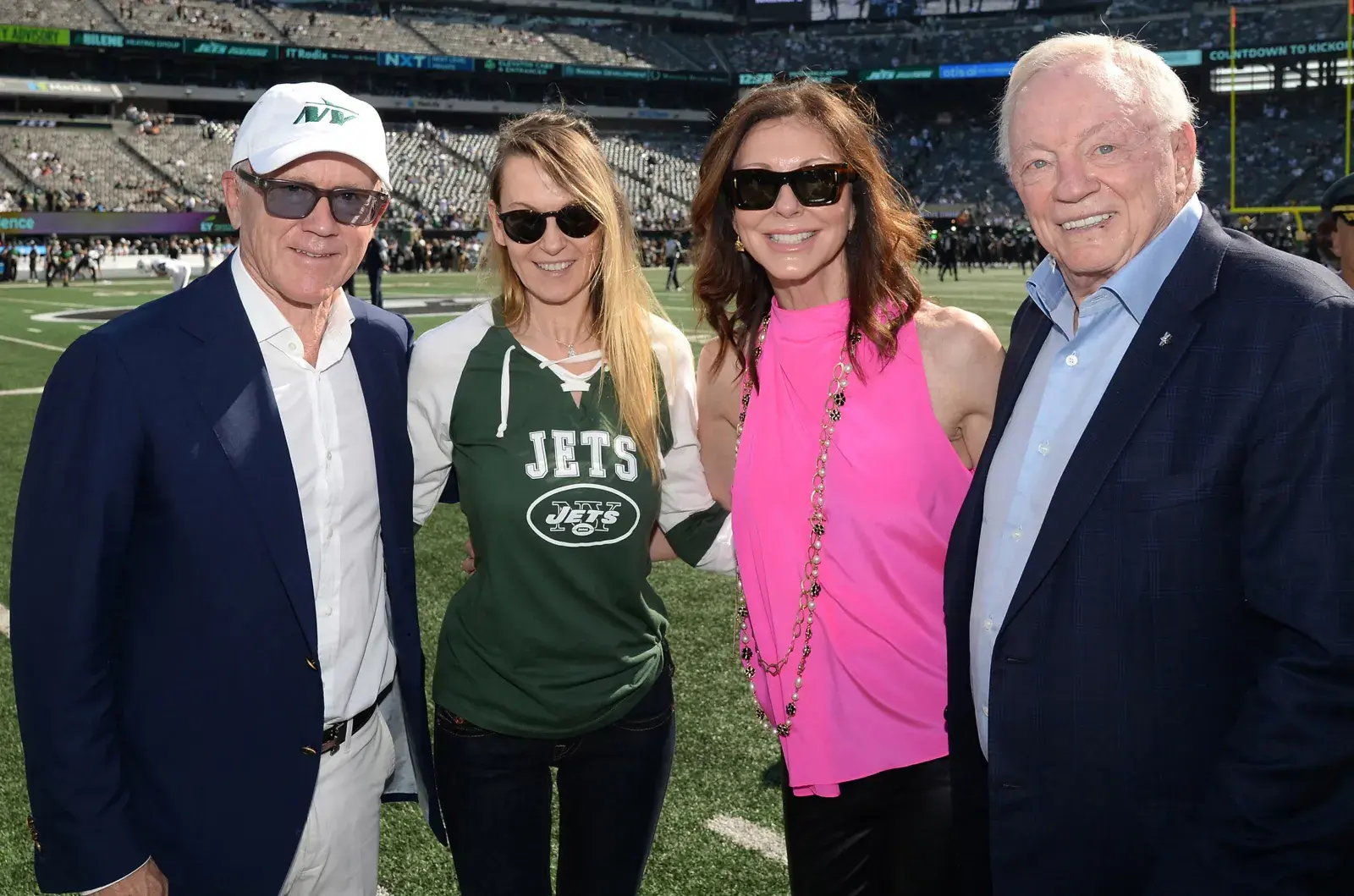 NFL Team Involved in Blockbuster Trade Receives &#039;F&#039; for &#039;Horrific&#039; Deal