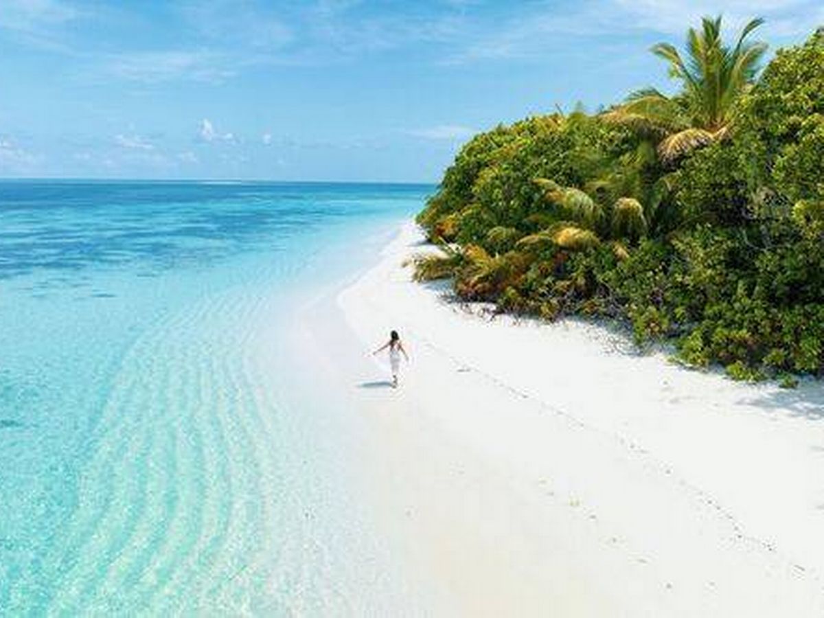 Smoking ban introduced in luxury holiday destination popular with Welsh tourists