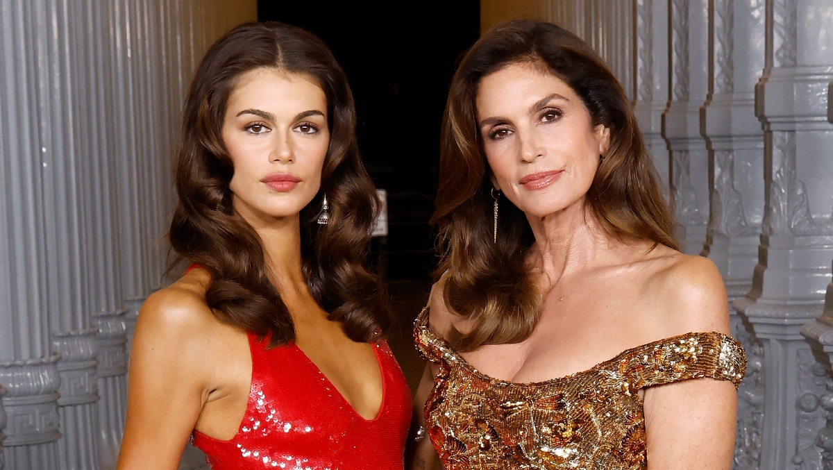 Cindy Crawford & Her Model Daughter Went Head-To-Head In Tight Dresses For Art & Film