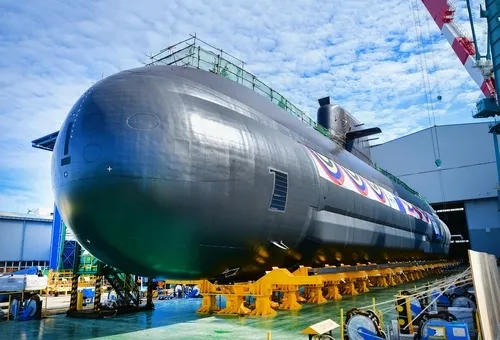 South Korea’s defence chief backs idea of building nuclear submarine at local shipyard