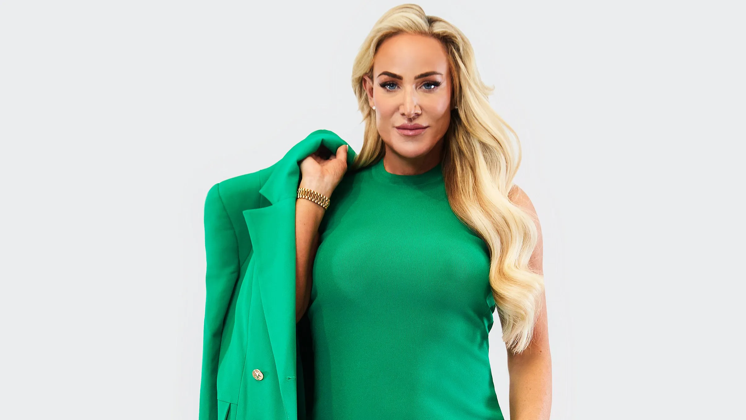 ‘I’ve become a millionaire by selling prom dresses to teenage girls’