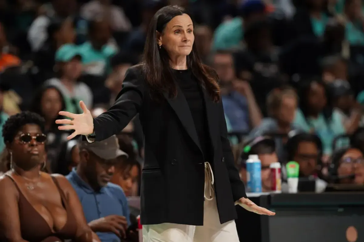 In Toronto, Sandy Brondello getting what she didn't from Liberty