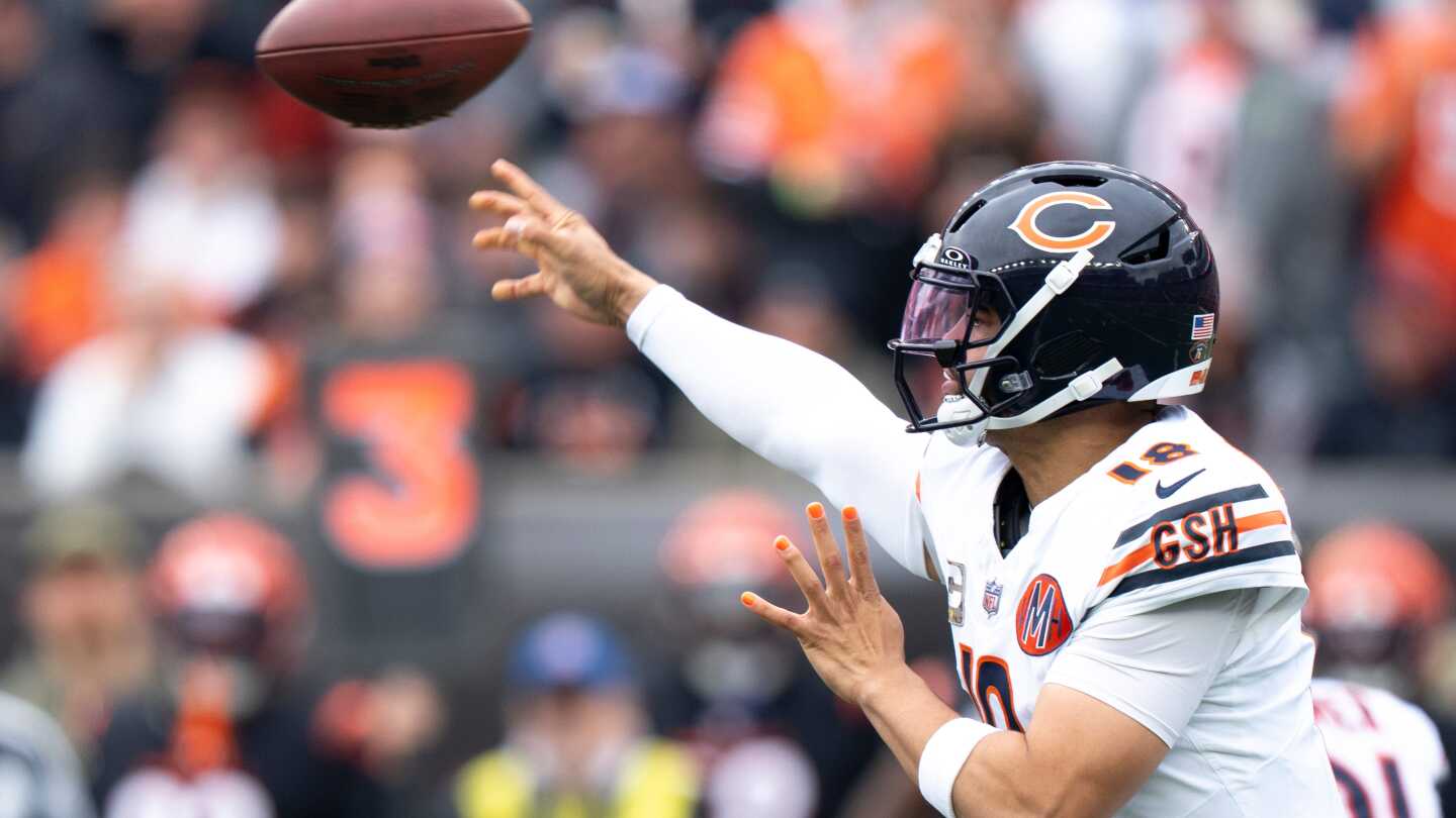 Giants at Bears prediction: Odds, expert picks, QB matchup, injury update, betting trends, and stats