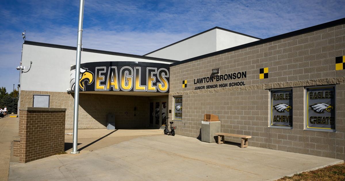 Voters turn down Lawton-Bronson school bond issue