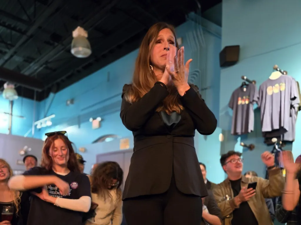 Jessica Anderson holds lead in 2nd run for District 71 seat