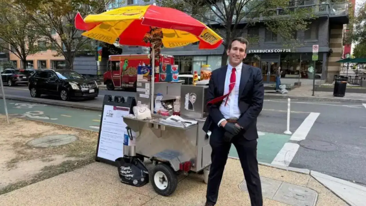 Viral on Instagram: US lawyer sells hot dogs in office suit amid government shutdown