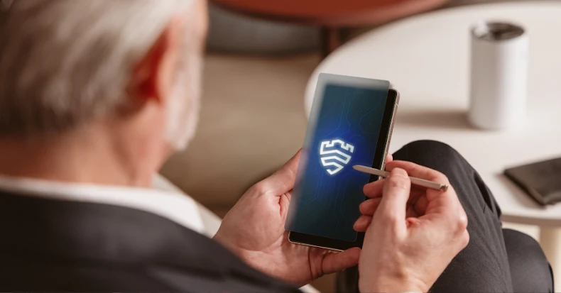 Securing the Open Android Ecosystem with Samsung Knox