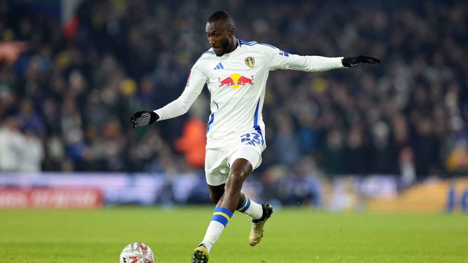 Leeds United cult hero set to join his former club